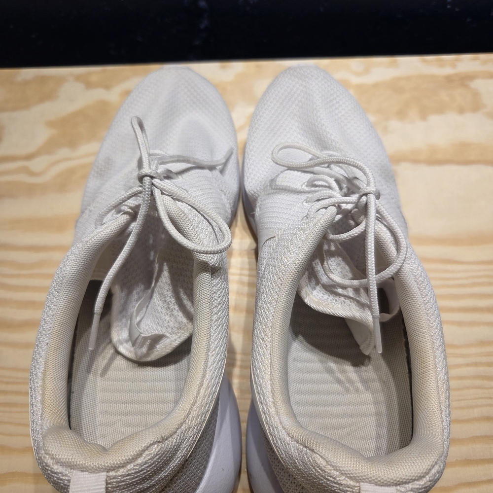 Nike Roshe One Triple White Men's Shoes (Size 12) - Picture 7 of 10